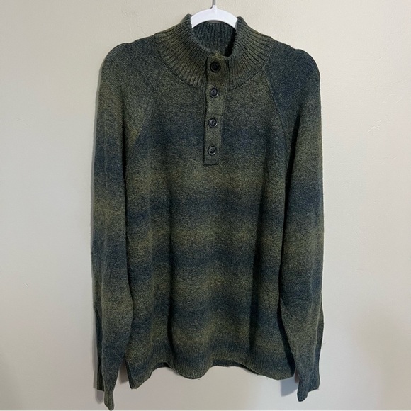 Banana Republic Green Gradient Button Mock Neck Wool Blend Sweater size XL - Picture 2 of 7